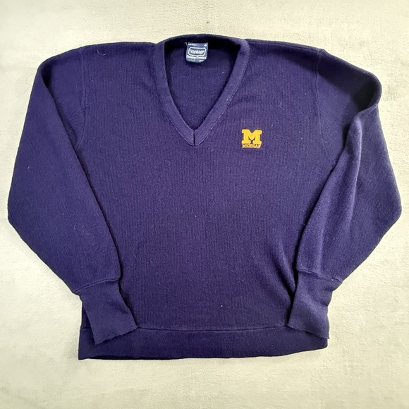 Vantage Custom Classics Other - Vintage University Michigan Mens Vantage Custom Classics Sweater Blue Med V Neck